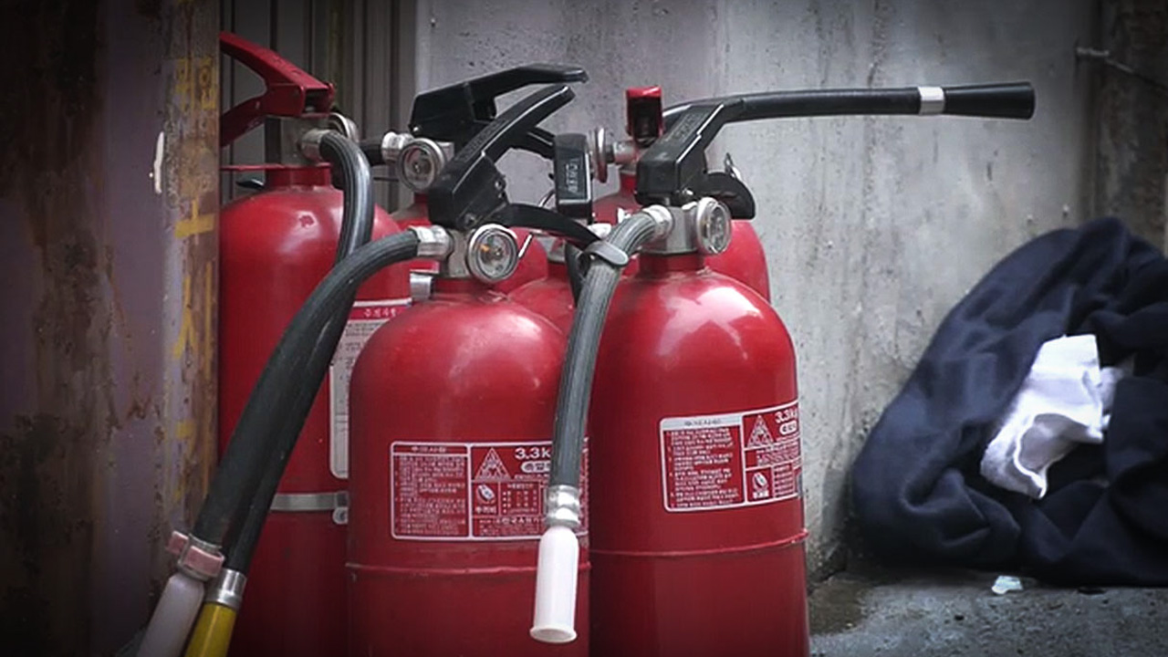 서울 용산구 단독주택에서 불‥3명 부상