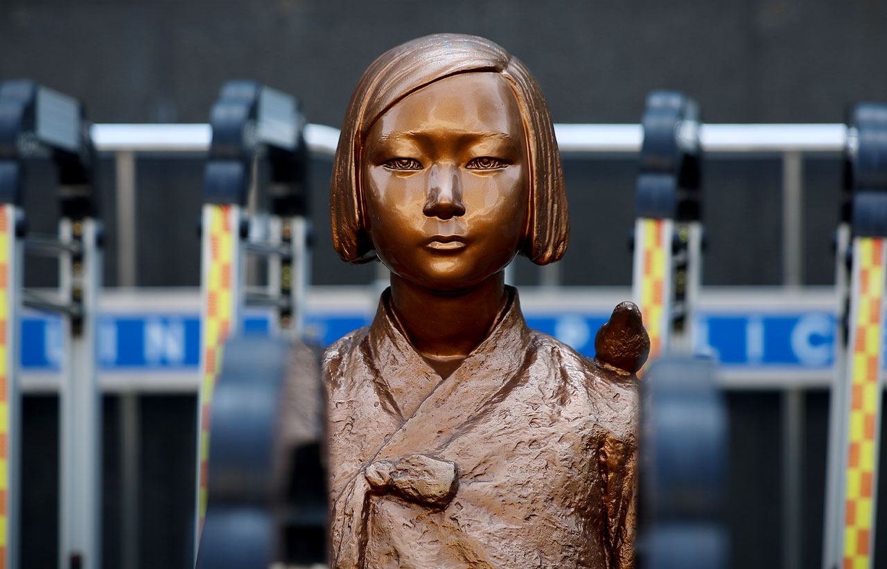 학교 앞 찾아다니며 위안부 모욕 일삼더니‥모레 경찰 조사