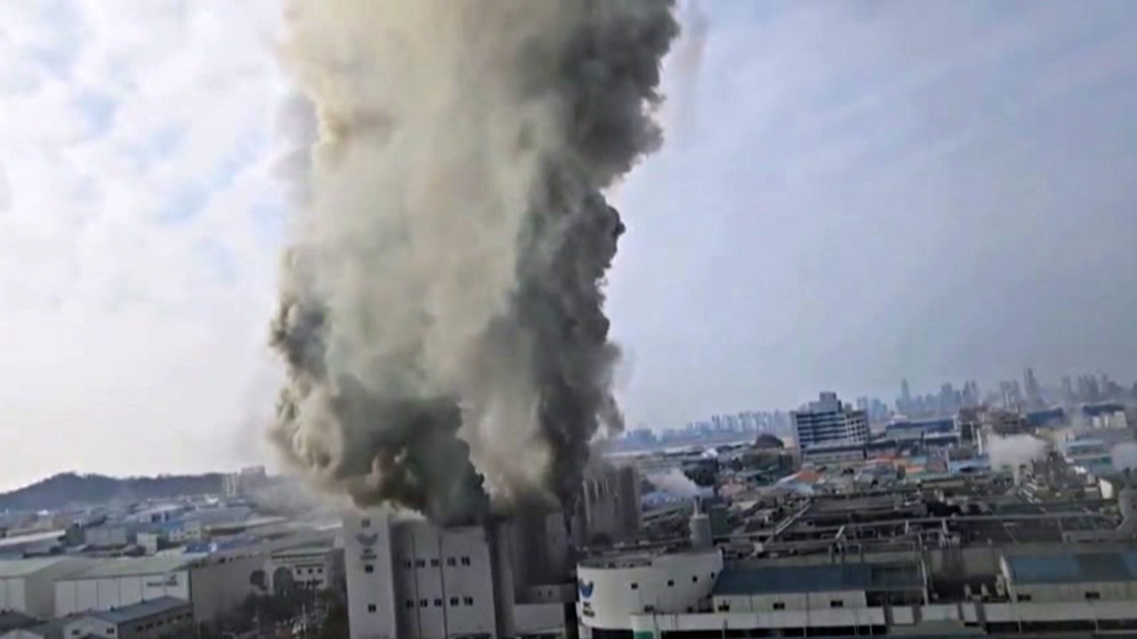 경기 시흥시 SPC삼립 시화공장 불‥3명 연기 흡입