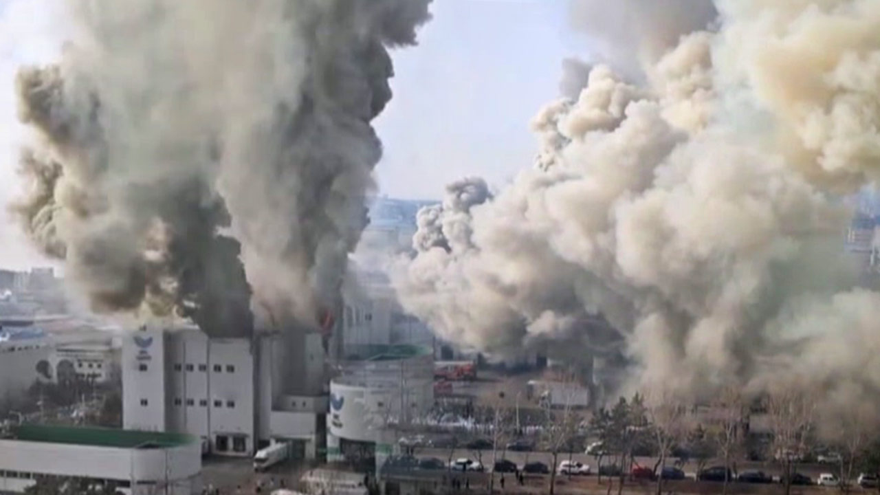 경기 시흥시 SPC삼립 시화공장 불‥3명 연기 흡입