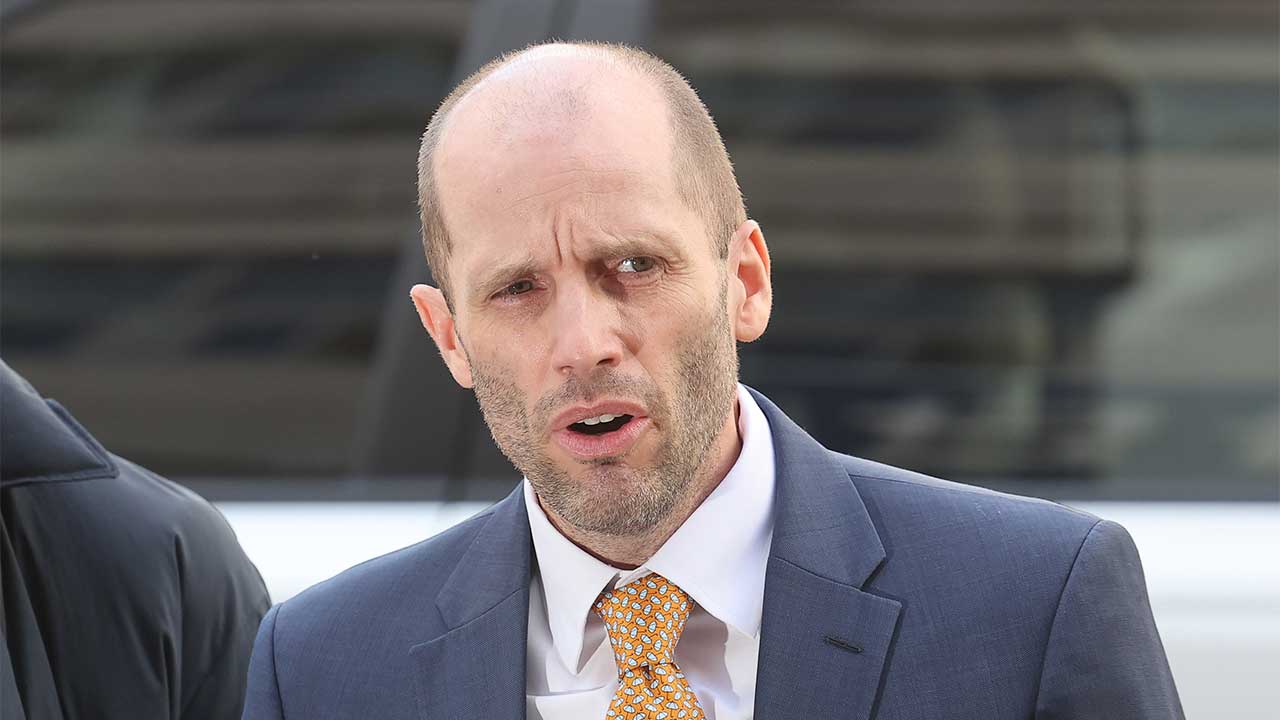 쿠팡 로저스 대표 경찰 두 번째 출석‥'국회 위증' 혐의