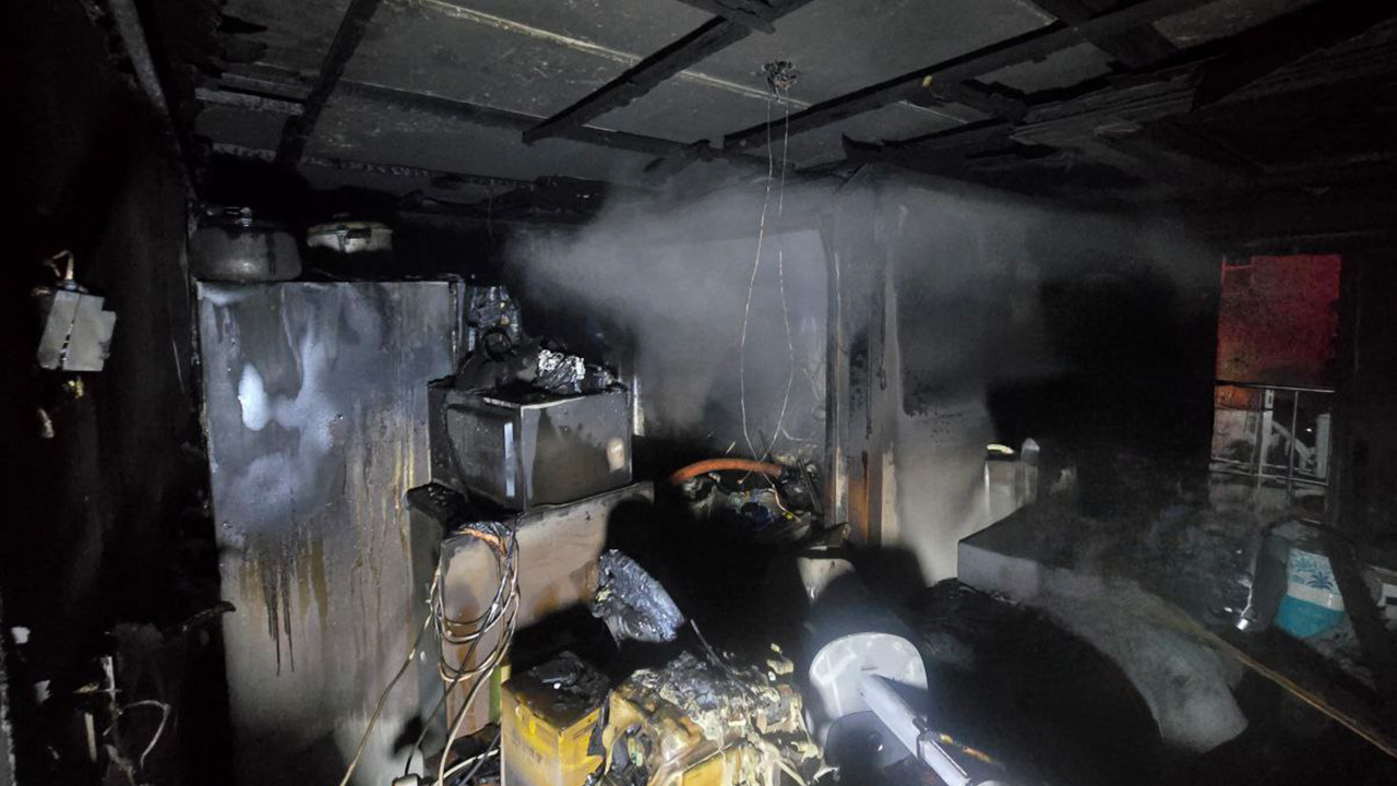 부천 역곡동 다세대주택 화재‥30대 남성 1명 사망