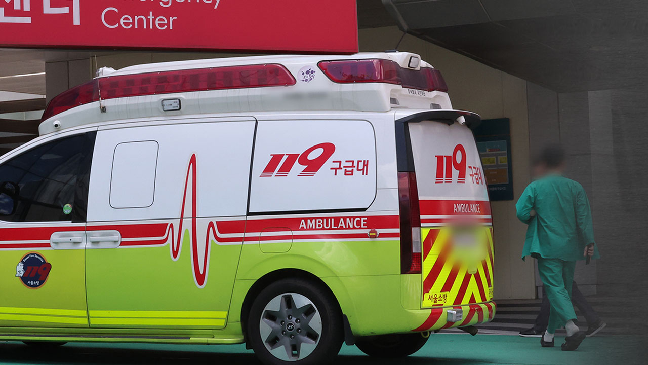 폐의류창고 들어가 헌옷 고르던 50대 의류 더미에 깔려 숨져