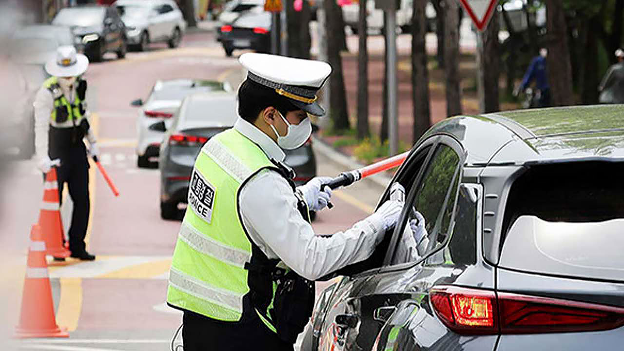등굣길 스쿨존 음주 단속에 4건 적발‥"어제 낮술했는데"