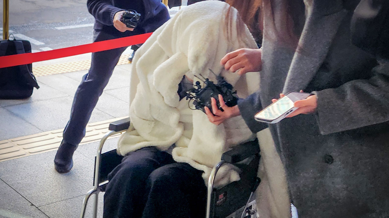 '약물 운전' 포르쉐 운전자, 사고 직전 '차 안 약물 투약' 정황