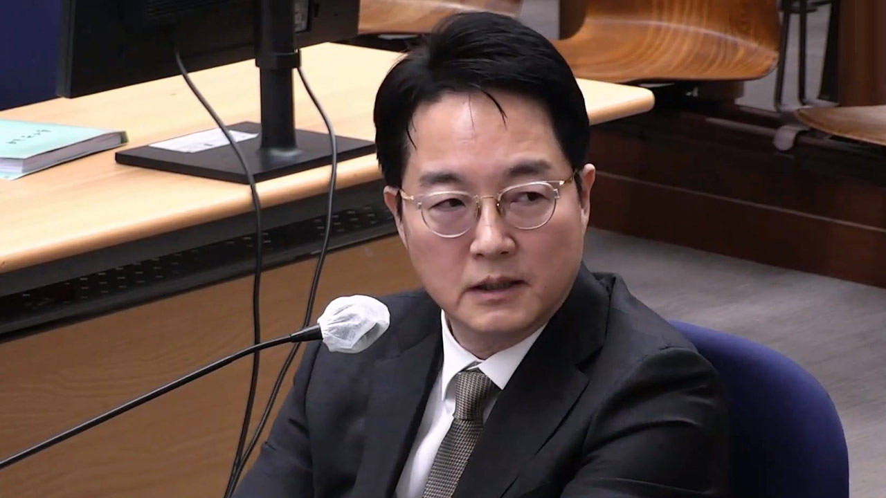 심우정, 박성재 내란재판 증인 출석‥"수사 중"이라며 증언 거부