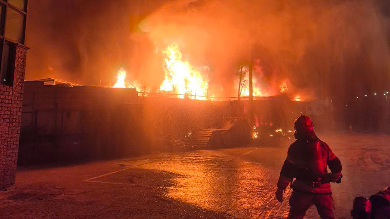 경기 시흥 자원순환시설 화재‥인명피해 없어