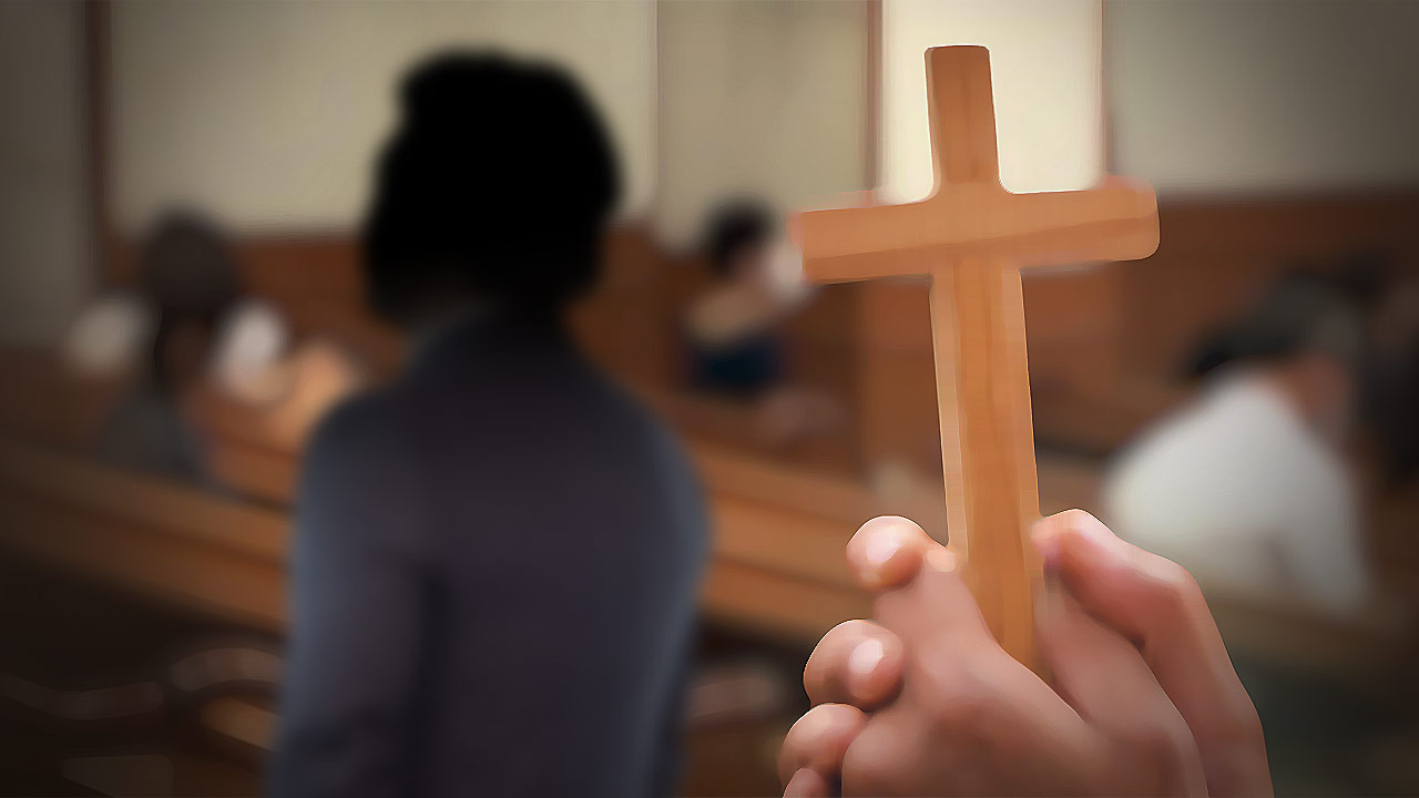 [단독] "나와 하나가 돼야 해" 여성 신도 성착취 '사이비' 목사 송치