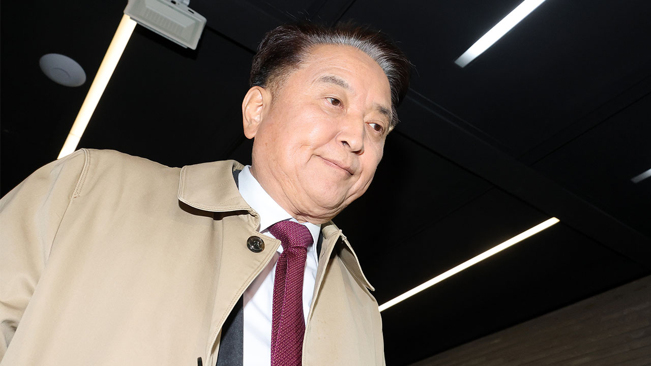 경찰, 김영환 충북도지사 '뇌물 혐의' 구속영장 신청