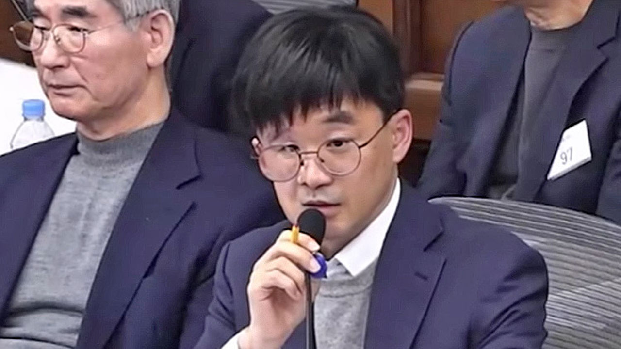 '법정 소란' 김용현 변호인 권우현 구속영장 기각