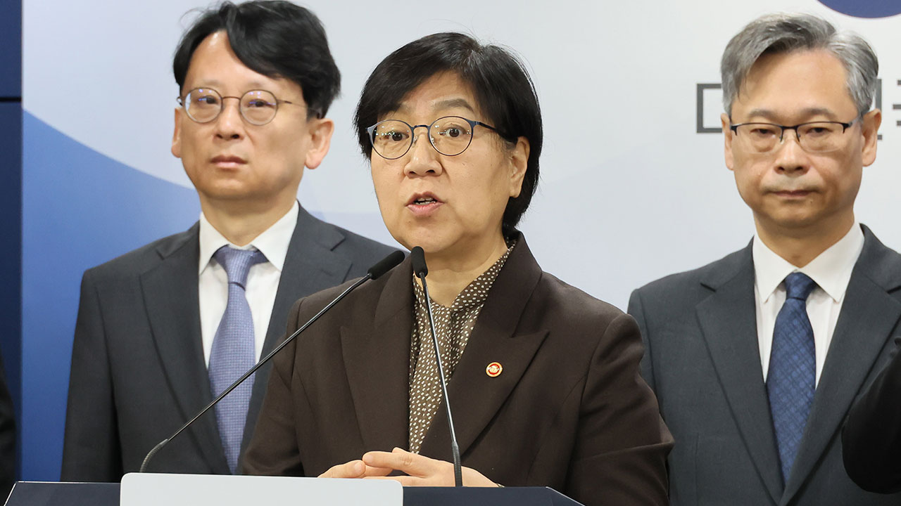 복지장관 "위기 틈탄 의료제품 불공정행위, 예외 없이 엄정 대응"