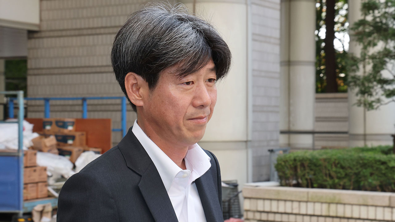 '남욱 진술압박 의혹' 부장검사 "가족사진 제시는 인도적 차원"