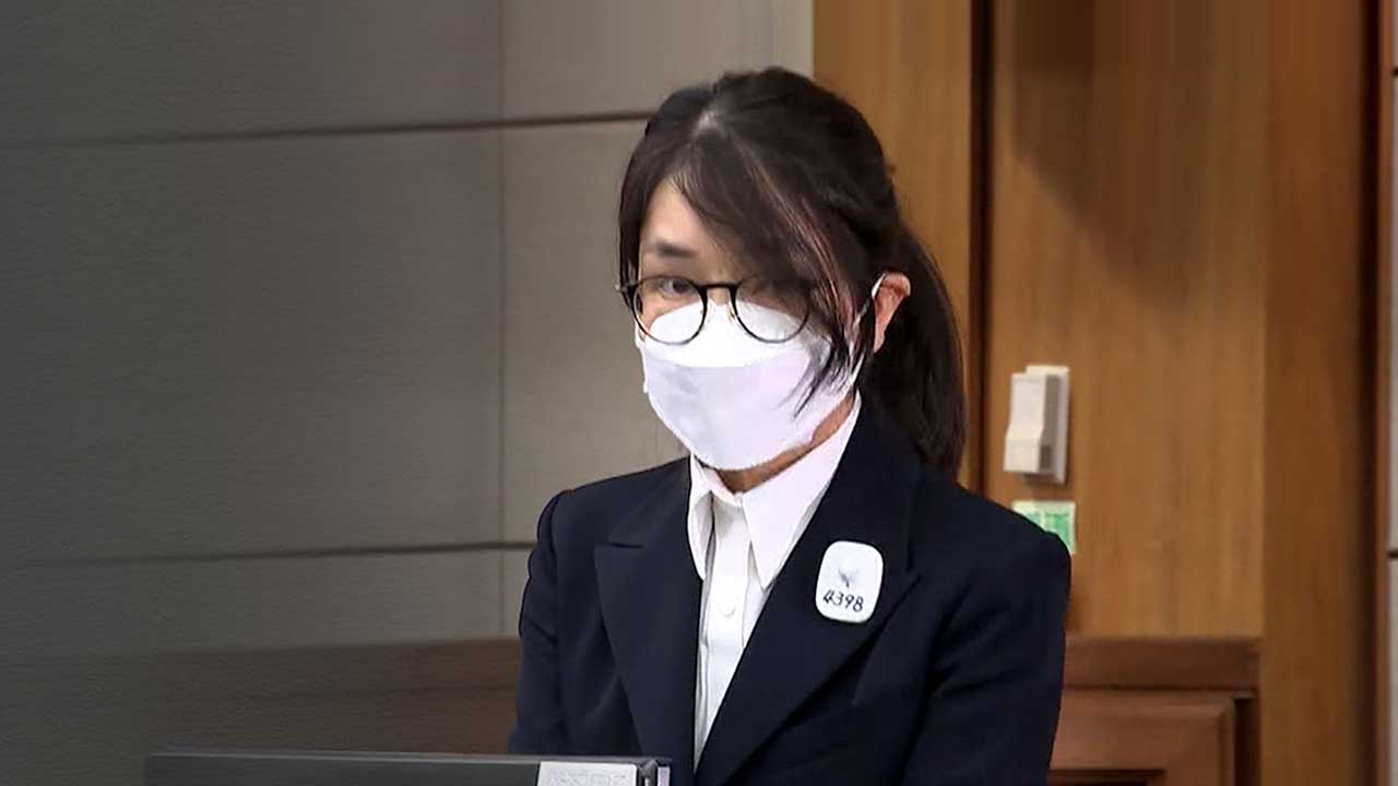 '통일교 그라프 목걸이·샤넬백 수수' 김건희 2심 오늘 마무리