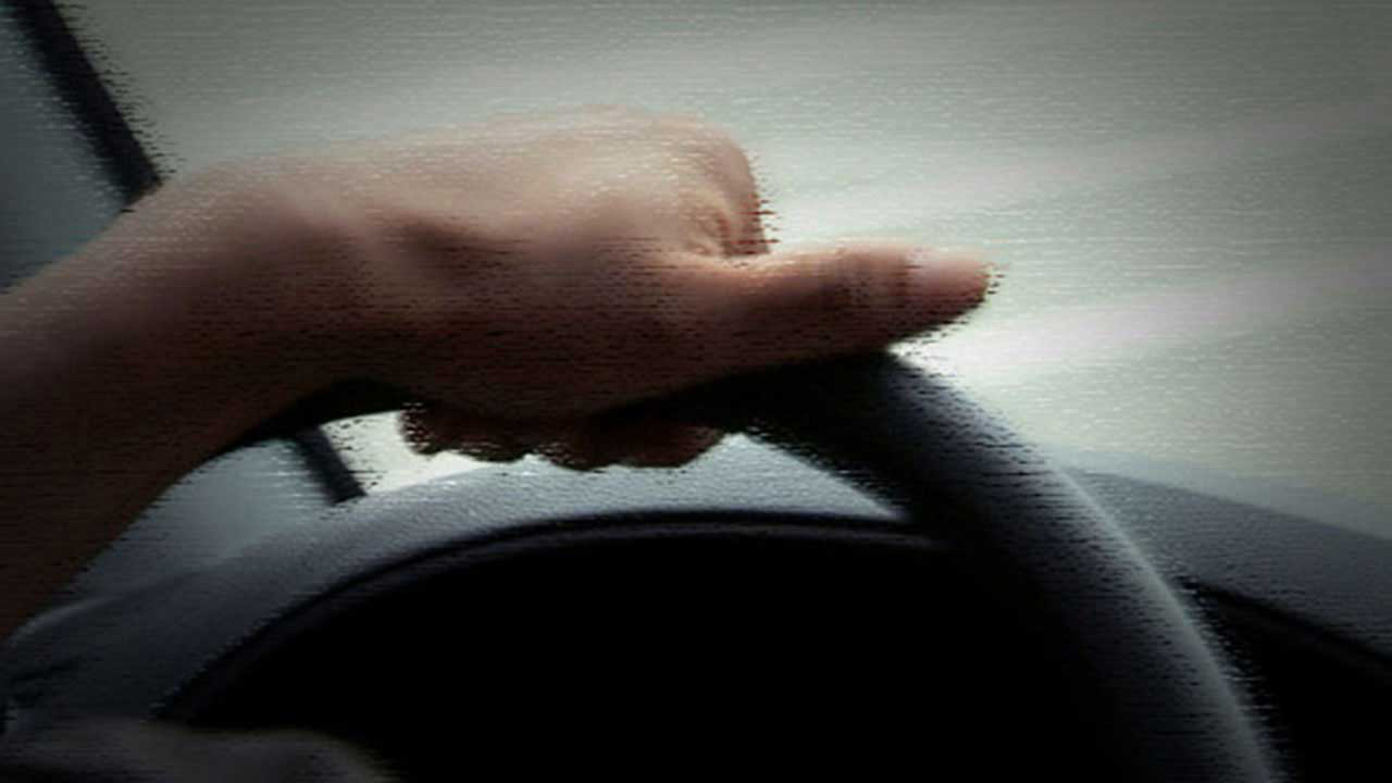 보호관찰 기간 중 또 절도‥SUV 훔쳐 220km 달아난 10대 2명 체포