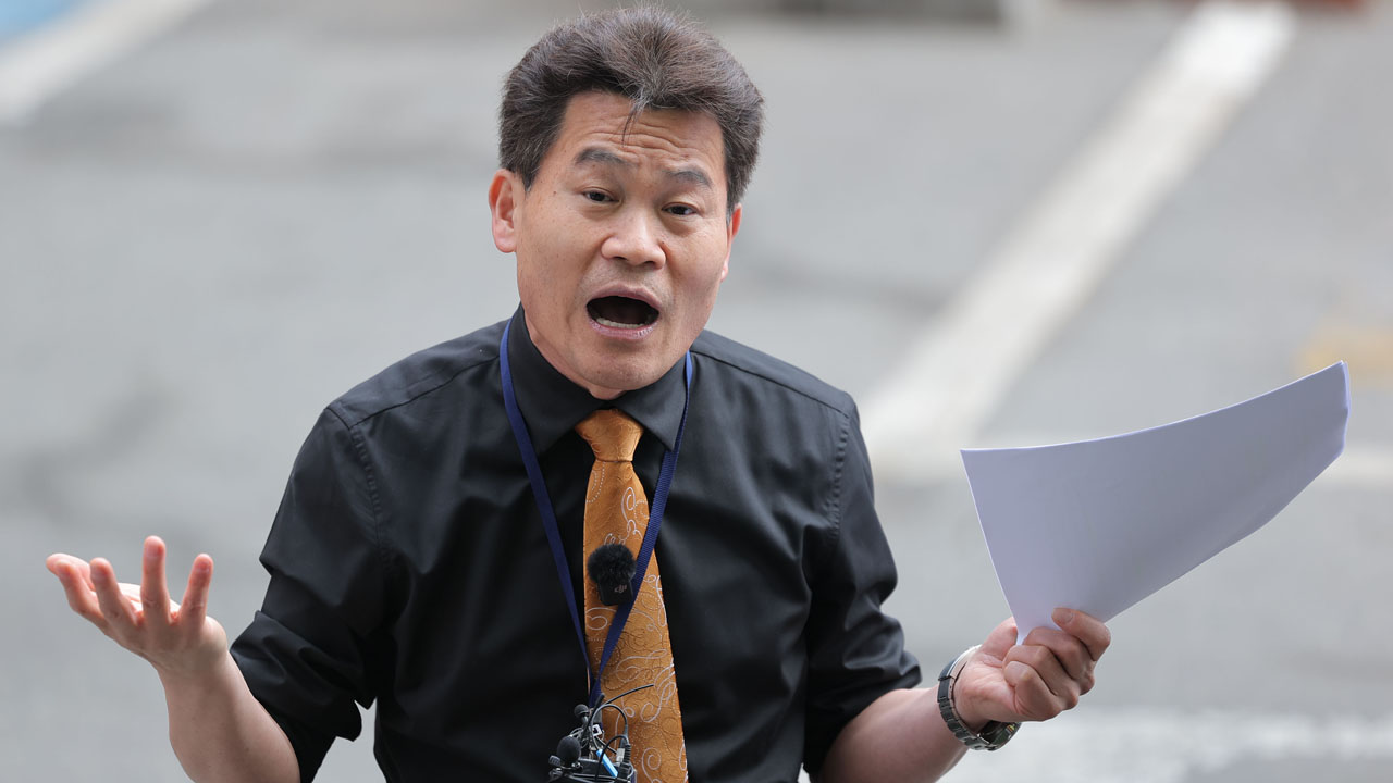 경찰, '李 대통령 허위사실 유포' 전한길 구속영장 신청‥"13일 검찰 조사"