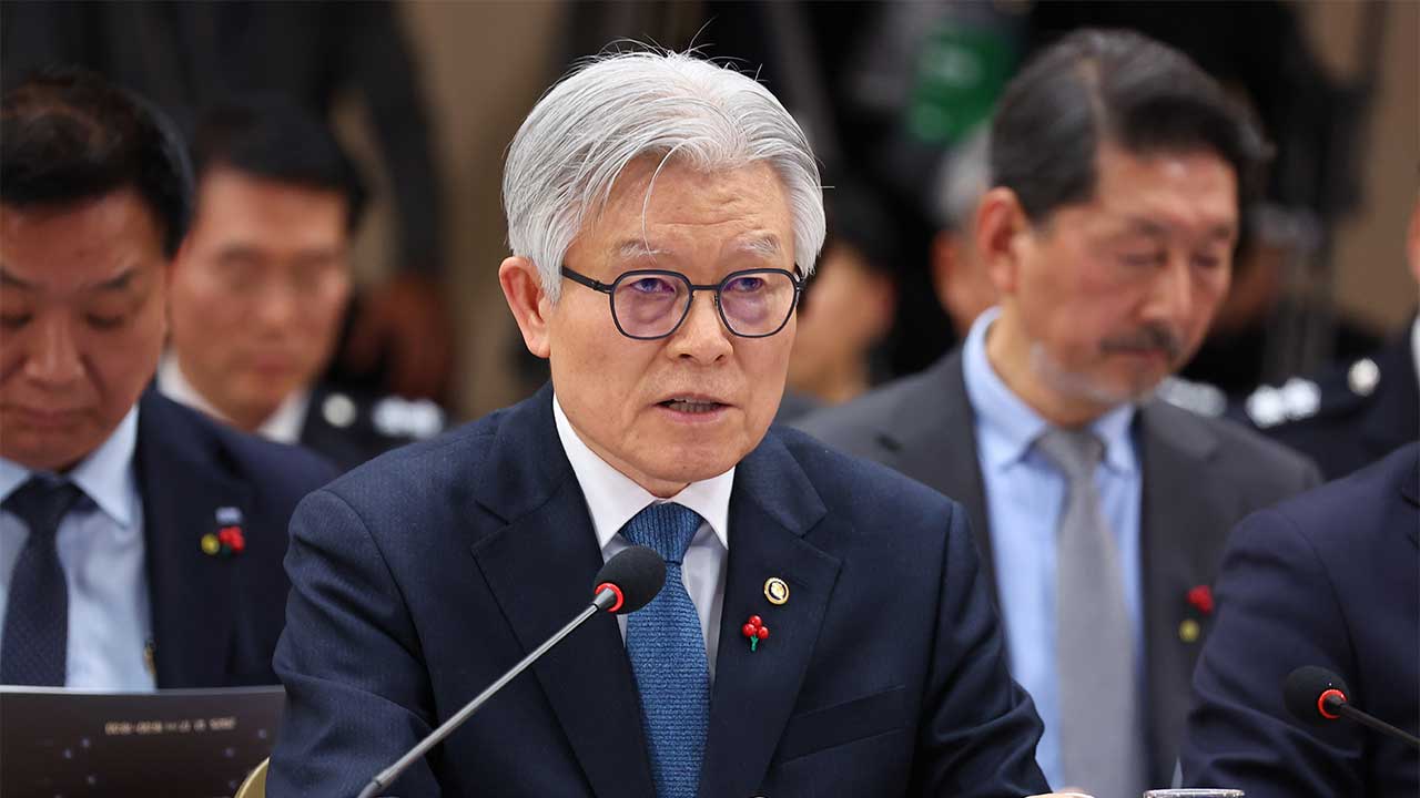 경찰, 최동석 인사처장 '위안부 피해자 모욕' 혐의 불송치