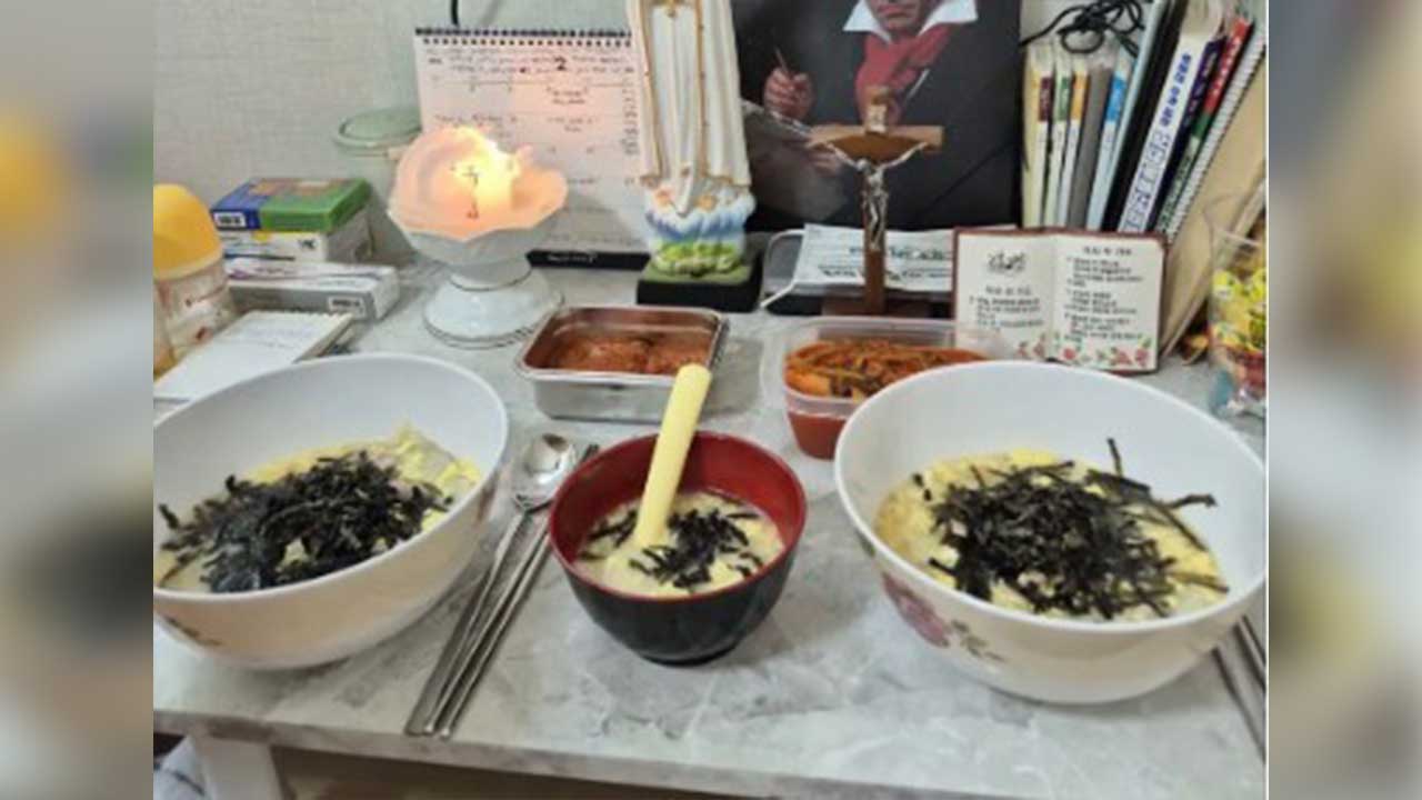 신생아에게 떡국 먹인 30대 엄마 아동학대 혐의로 송치