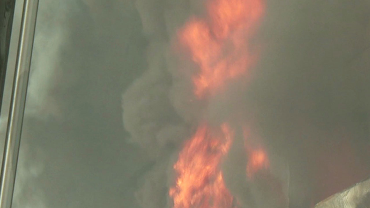 경기 양주 광적면 공장에서 불‥다친 사람 없어