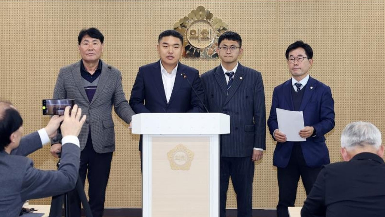 '강제추행' 한채훈 경기 의왕시의원 1심 징역형 집행유예