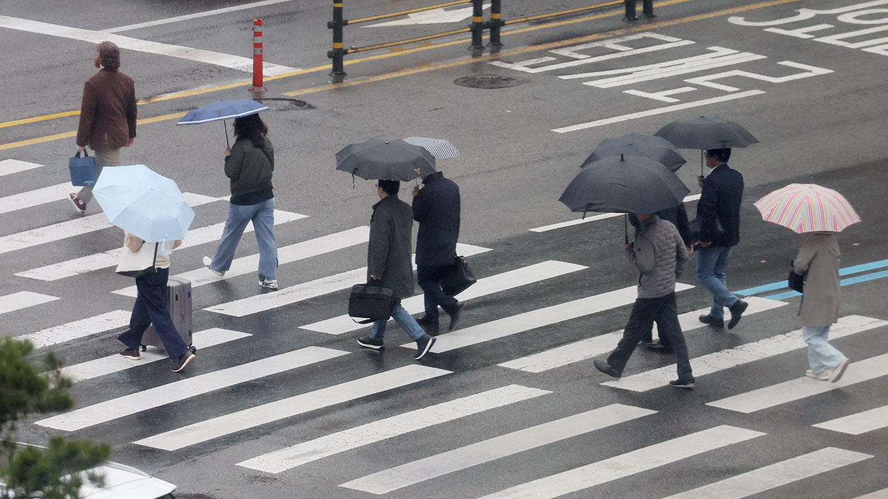 [날씨] 전국 흐리고 중부지방 '빗방울'‥서울 22도·대구 27도