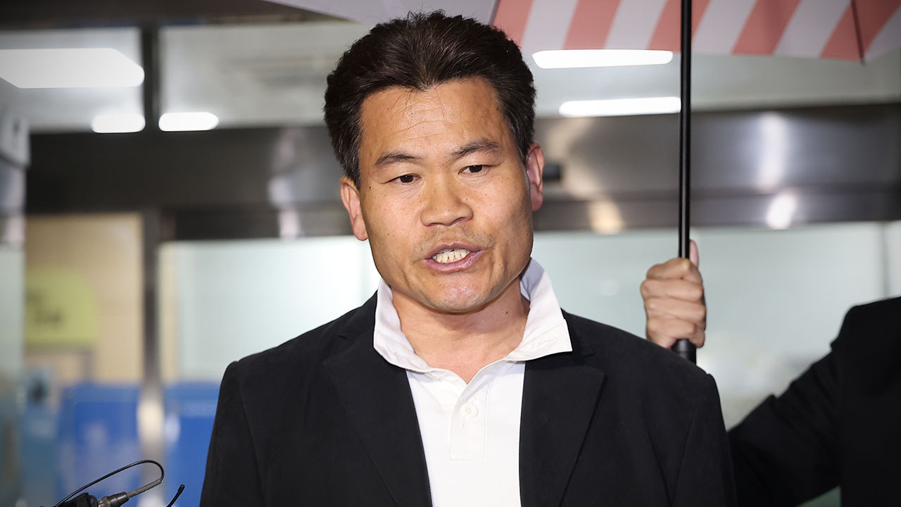 시민단체, '5·18은 북한 개입설' 주장 전한길 경찰 고발