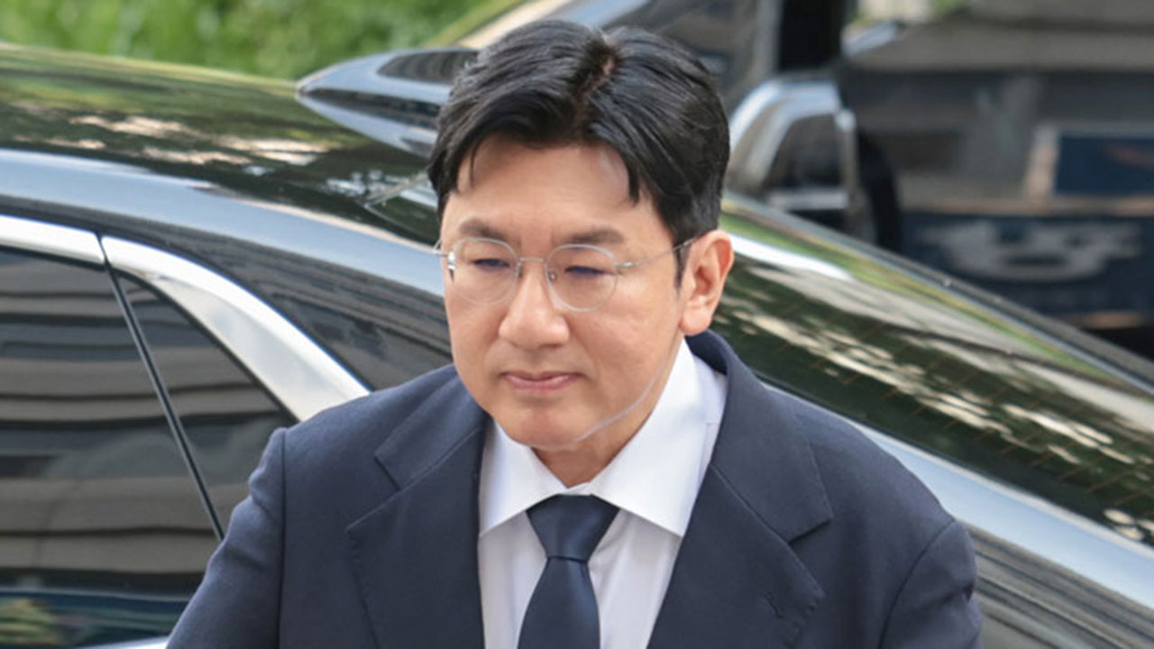 '방시혁 출금 해제 요청' 미대사관에 회신?‥경찰 "답변 어려워"