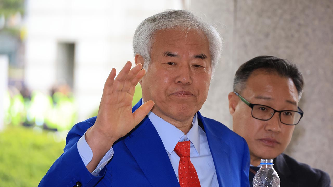 전광훈 또 광화문 집회로‥"나라 어려우면 계엄 가능"