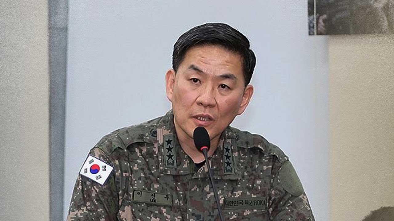 종합특검, 이진우 전 사령관 반란 혐의 소환 조사