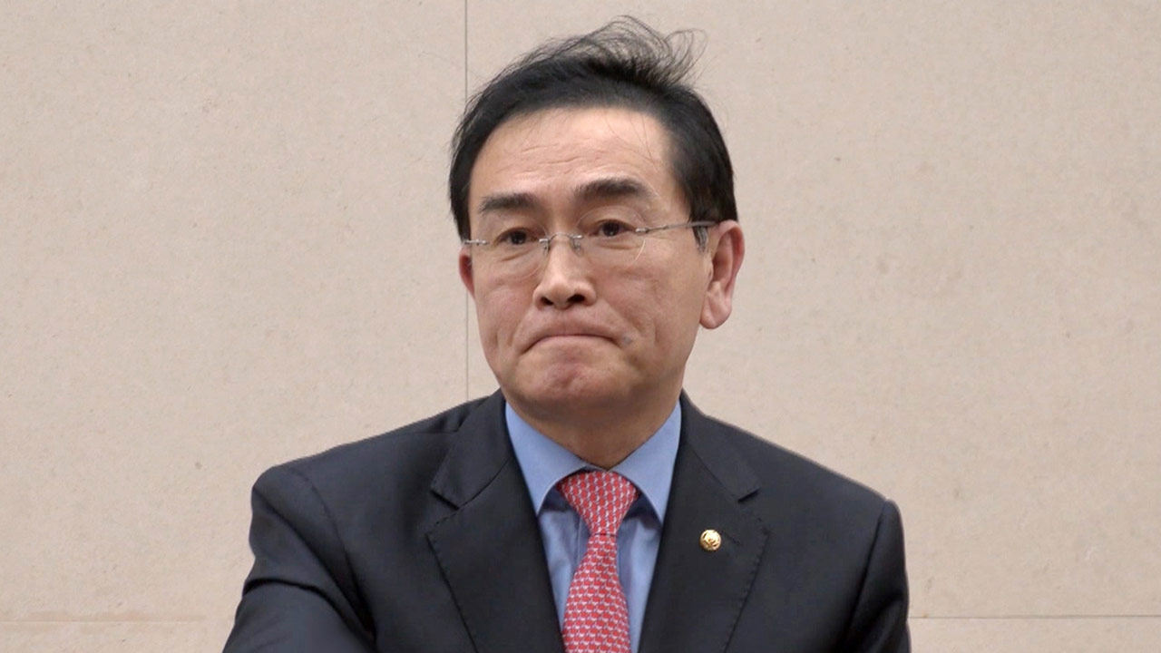 태영호 전 의원 장남 구속송치‥16억 원대 사기 혐의