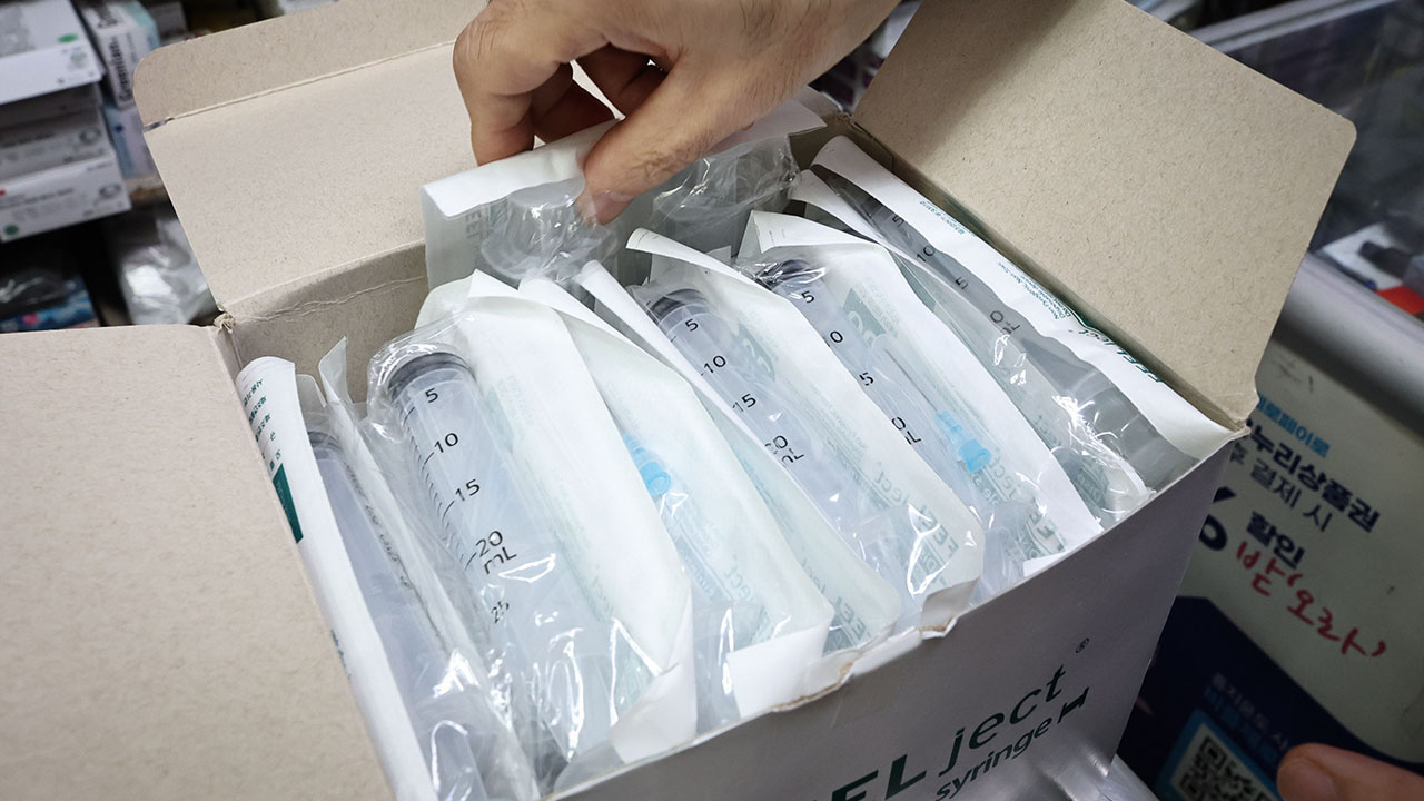 중동전쟁 종전 임박‥정부 "의료제품 유통 안정세 유지"