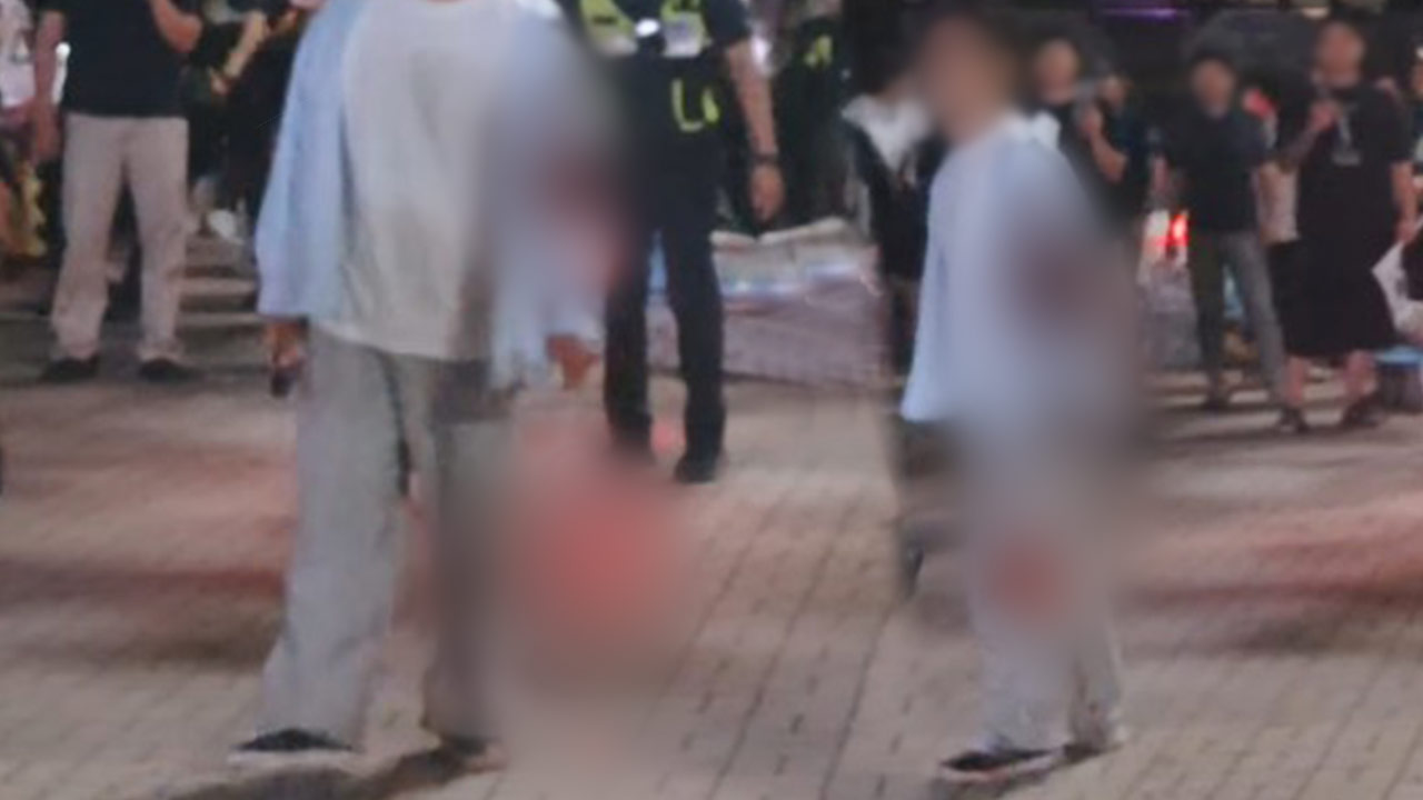 잠실 개표소 시위 현장서 '자해 소동'‥생명 지장 없어