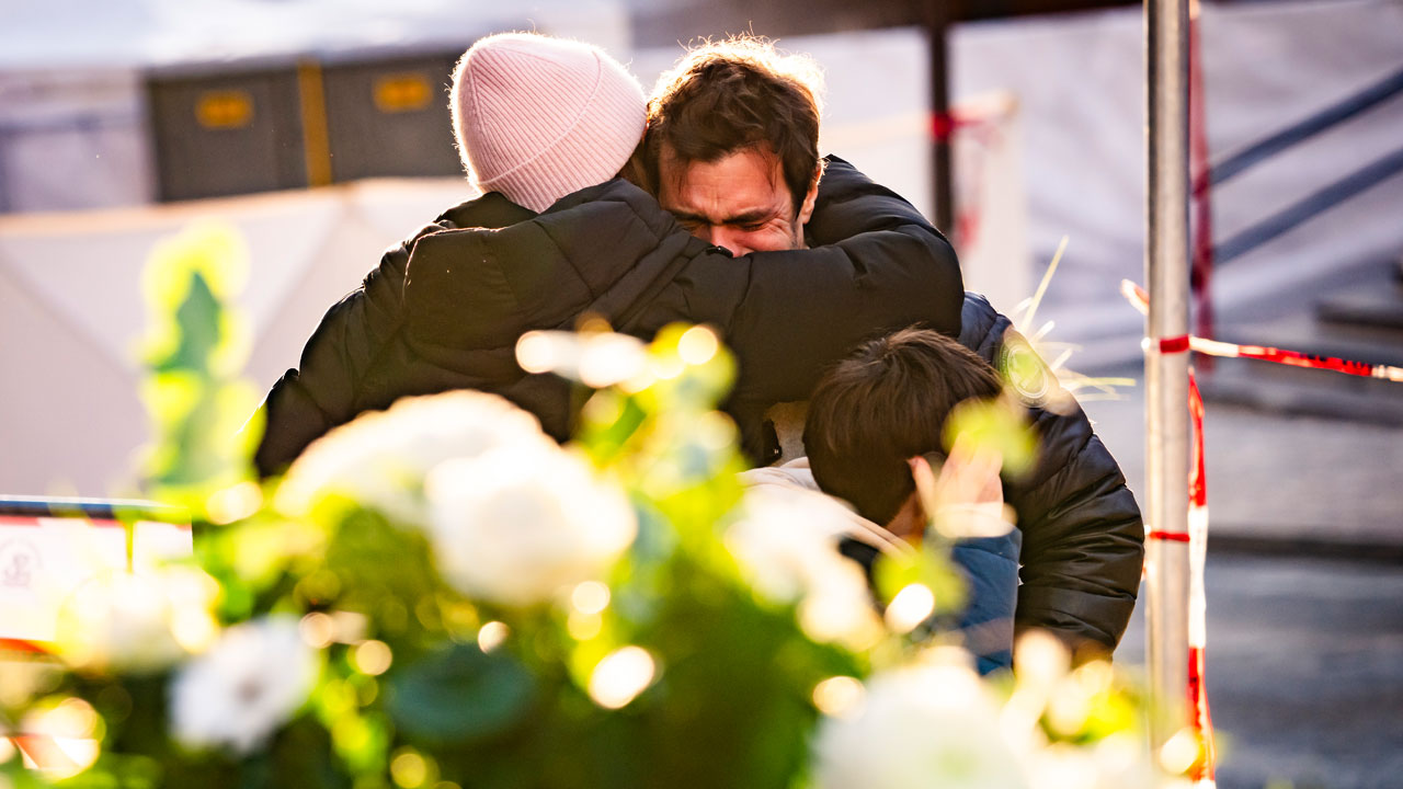 새해 첫날 스위스 스키휴양지서 화재‥"40명 사망·115명 부상"