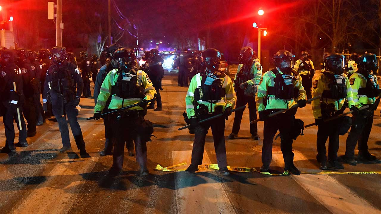 미네소타서 또이민단속 저항하던 베네수 남성 총 맞아 부상