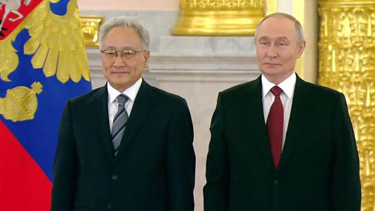 푸틴 "한러 관계 회복 기대"실용적 접근 강조