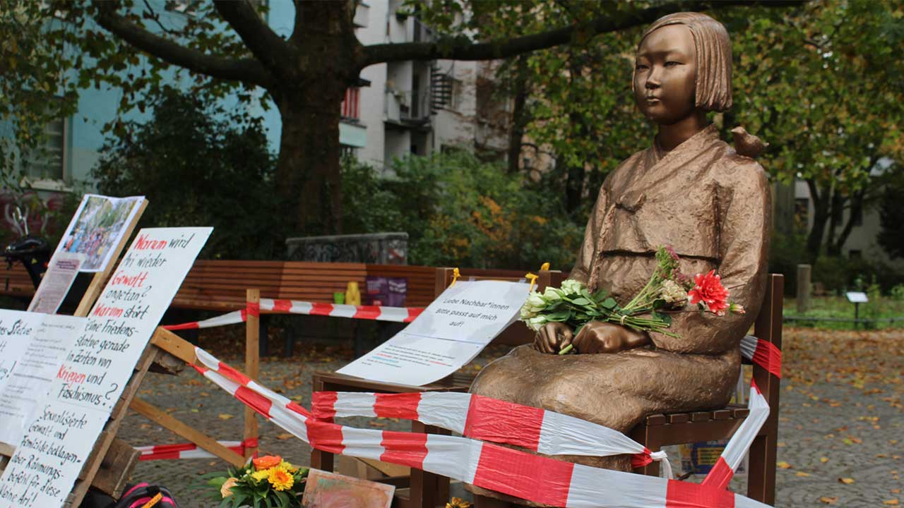 베를린 소녀상, 강제 철거 석 달 만에 새 장소로 이전