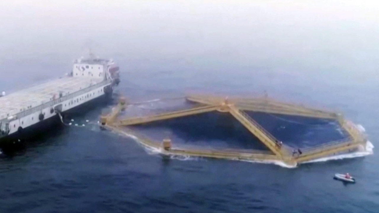 중국 "서해 구조물 중 '관리 시설' 이동 작업 중"