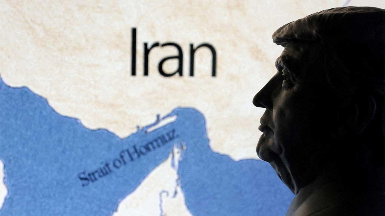 이란, 미 핵협상 앞 호르무즈 군사훈련‥美 항모압박 '맞불'