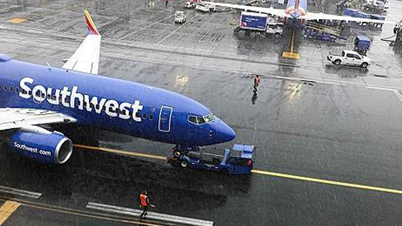 미 동부 겨울 눈폭풍 강타‥이틀간 항공 9천 편 결항