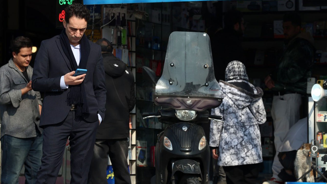이란서 또 대규모 인터넷 차단‥"정권 유지 위한 정보 통제"