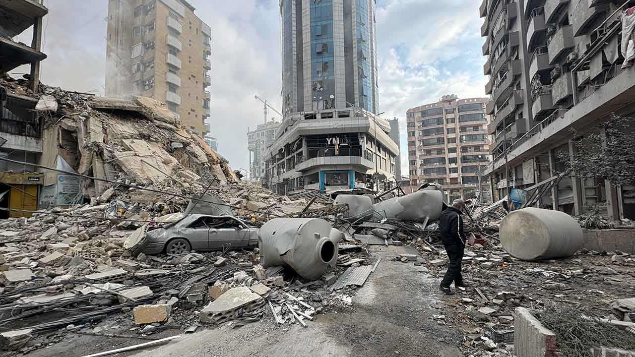 이스라엘, 레바논 수도 중심가 호텔 공습‥4명 사망