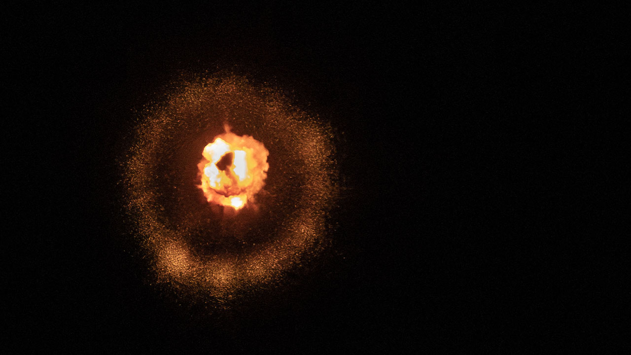 이란군 "이스라엘 정유시설 공격‥석유저장고 피격 보복"