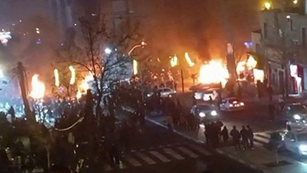 이란 혁명수비대 '반정부 시위하면 다 죽여' 급발진 경고 뜸;;