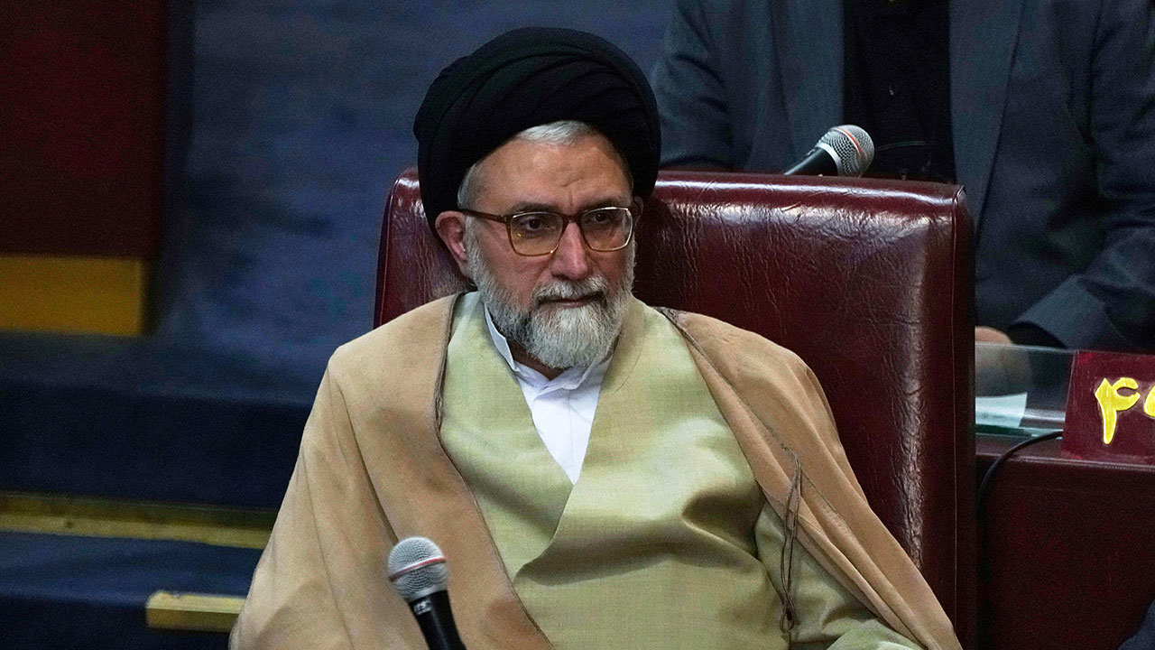 이란 대통령, 정보부 장관 사망 확인