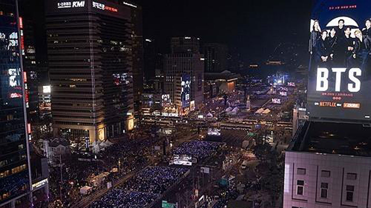 BTS 컴백, 외신도 들썩‥"한국 문화·정체성 위상 달라졌음을 선언"