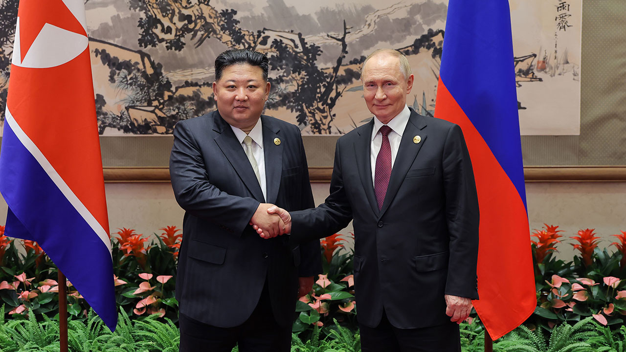 푸틴, 김정은 국무위원장 재추대 축전‥"긴밀한 공동사업 계속"