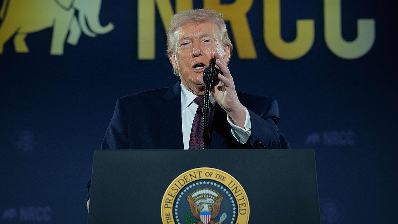 트럼프 "핵무기 가진 이란은 암‥우리가 제거"