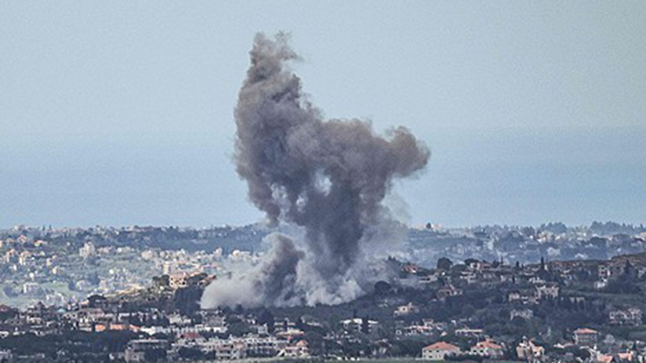 이스라엘 국방 "레바논 접경 마을 가자처럼 모두 파괴할 것"