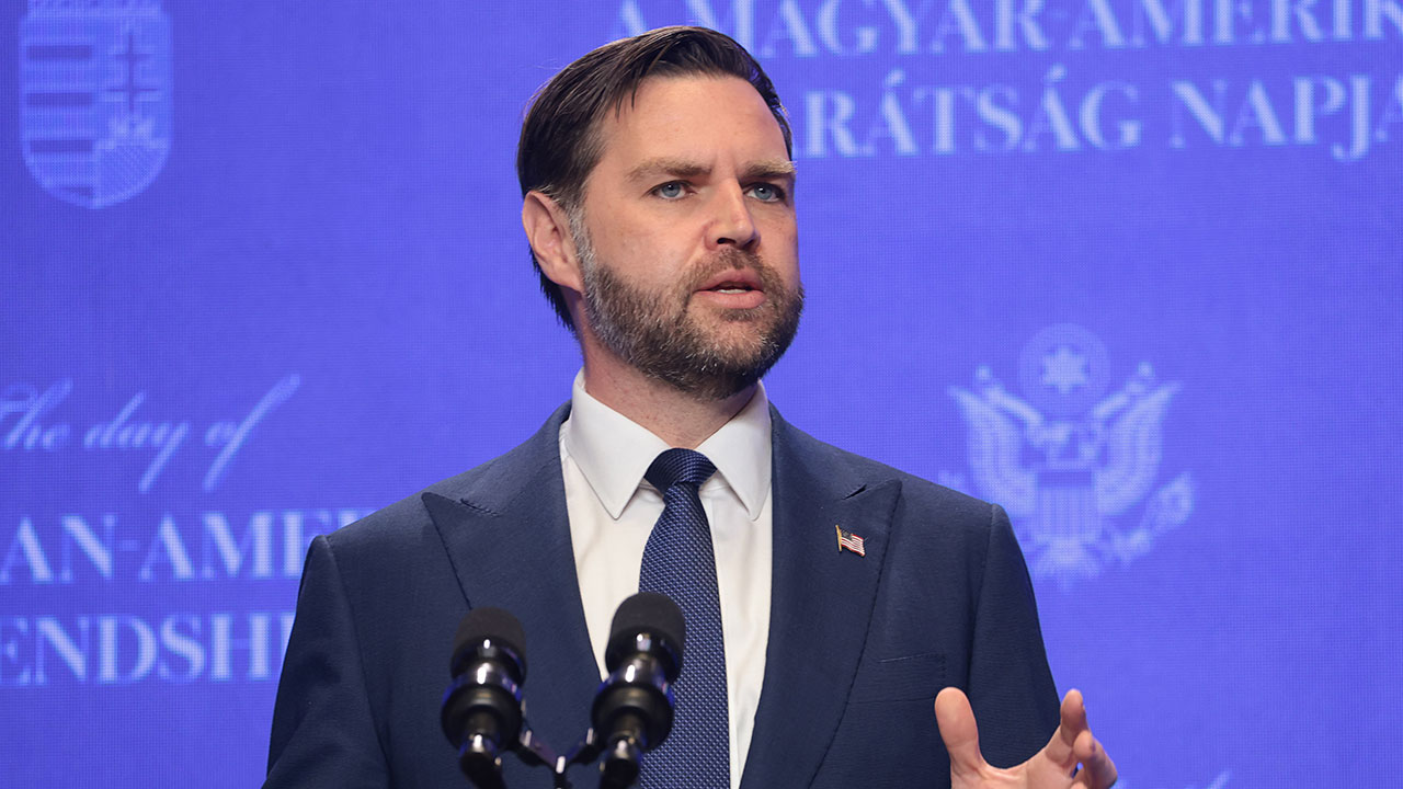 밴스 미 부통령 "오늘 저녁까지 이란 답할 것‥공은 이란에"