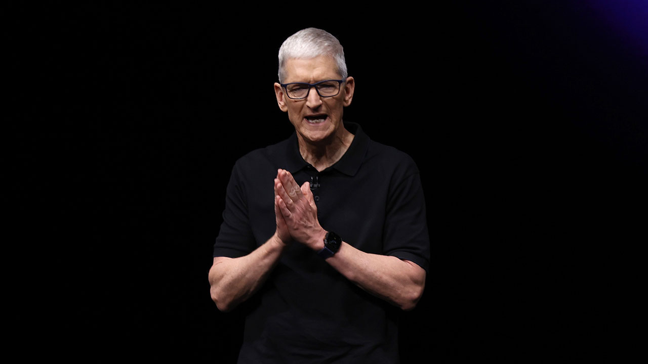 팀쿡, 애플 CEO에서 15년 만에 물러나‥후임은 존 터너스