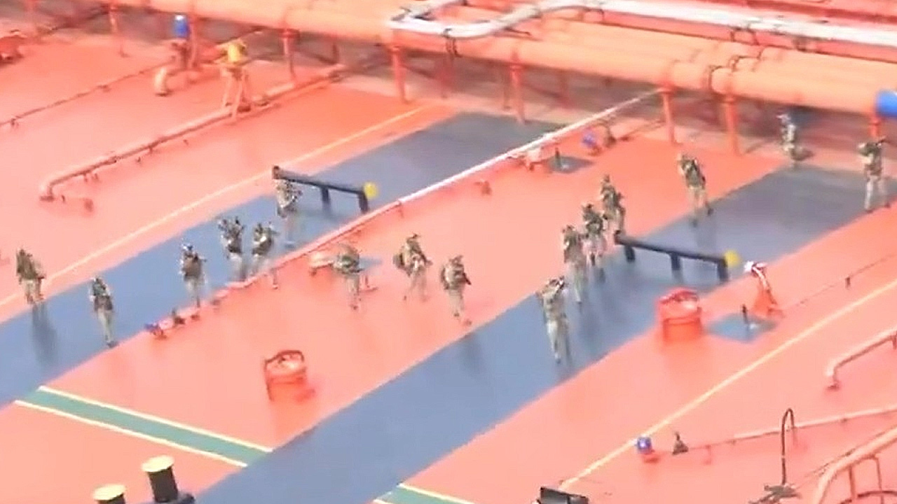 미군, 종전협상 앞두고 인도태평양 공해상에서 이란 연계 선박 나포